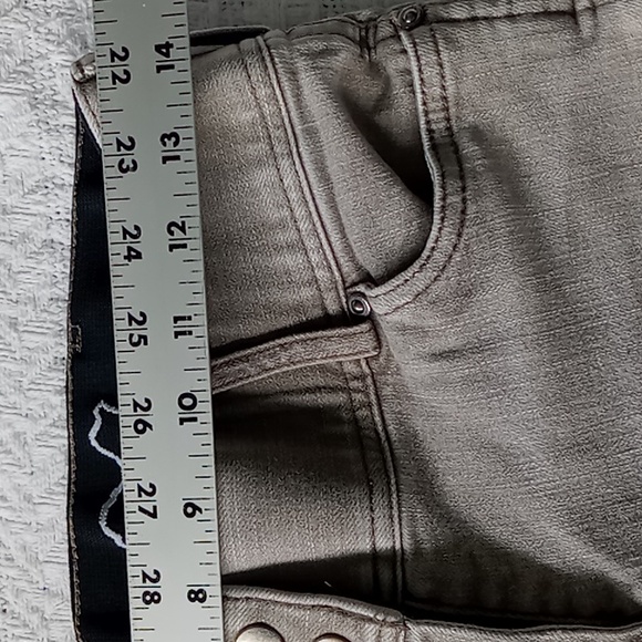 Goode Rider Embroidered Rear Pocket Riding Pants Breeches Size 26R Tan - Picture 10 of 16